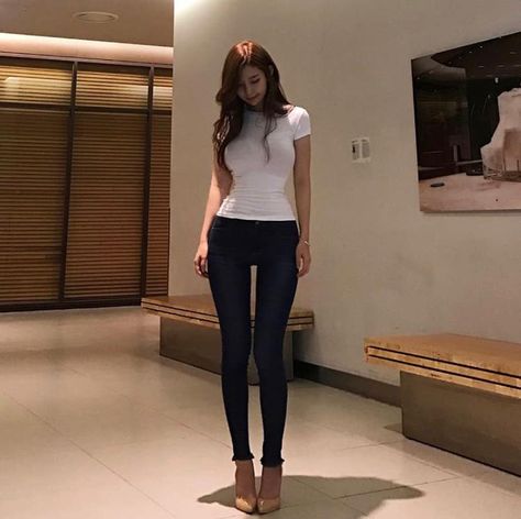 Body Proportions, 가을 패션, Ulzzang Girl, Work Casual, Classy Outfits, Fashion Lifestyle, Work Outfit, Asian Beauty, Spring Outfits