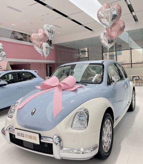 Car Deco, Girly Car, Cute Car Accessories, Pink Car, Classy Cars, Car Personalization, Pretty Cars, Vw Beetle, Future Car