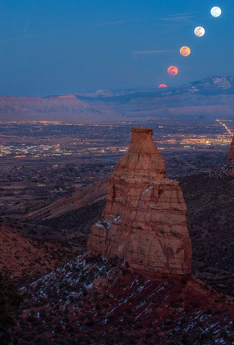 Blue City Lights, Usa Trips, Earth's Atmosphere, Colorado National Monument, Grand Junction Colorado, Earth Atmosphere, Grand Junction, Chicago Tribune, Moon Rise