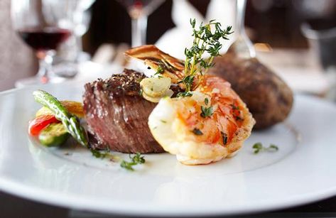 Surf Turf, Stonewall Kitchen, Surf And Turf, Romantic Restaurant, Wine Food Pairing, Catering Food, Date Dinner, Seafood Restaurant, Wedding Food