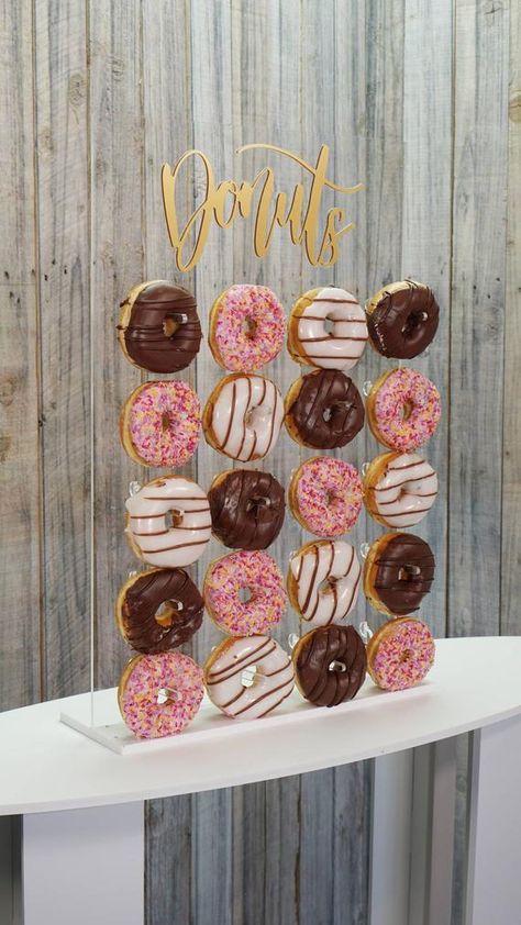 Acrylic Donut Wall, Doughnut Stand, Doughnut Wall, Gold Donuts, Donut Signs, Pink Doughnuts, Decoration Buffet, Candy Stand, Sweet Carts