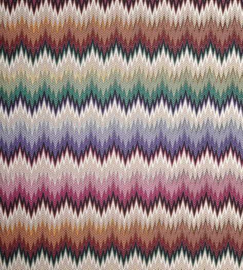 Missoni Wallpaper Room, Zometrical Pattern, Art Deco Bedding, Missoni Fabric, Tropical Prints Pattern, Missoni Pattern, African Pattern Design, Geometric Scarf, Ajrakh Prints