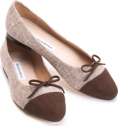 Brown Flats Shoes, Shoes For Women Over 50, Ballet Flats Brown, Girls Shoes Teenage, Brown Flat Shoes, Quirky Shoes, Trendy Flats, Slip On Dress Shoes, Shoes Outfit Fashion