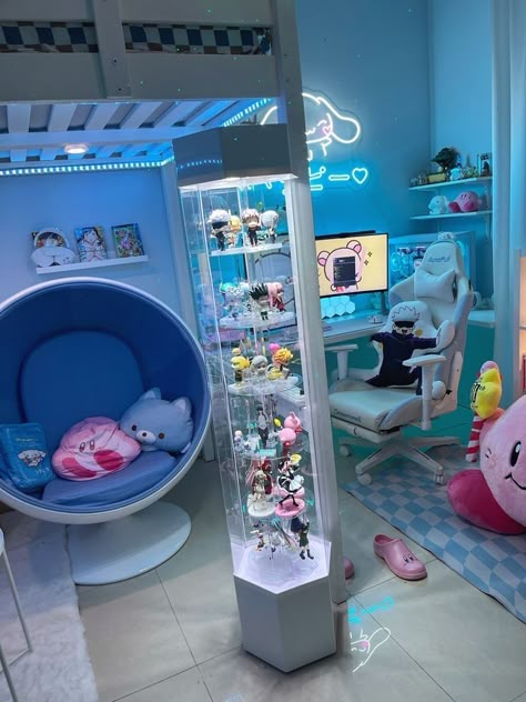 Games Room Inspiration, Cool Room Designs, Bed In Closet Ideas, Cool Dorm Rooms, Otaku Room, Gamer Room Decor, Cute Bedroom Ideas, Room Redesign, Cute Room Ideas