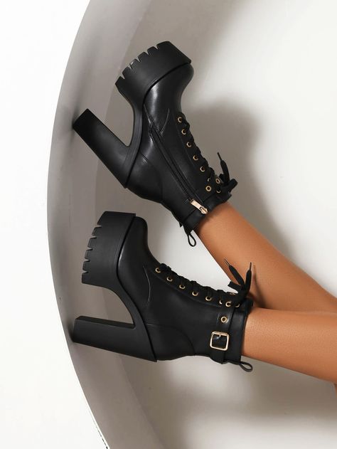 Negro punk Collar   Liso Botas de combate Embellished   Zapatos de Mujer Combat Boots Heels, Heeled Combat Boots, Womens Combat Boots, Boots Women Fashion, Biker Boot, Fashion Boots, Tap Shoes, Random Stuff, Combat Boots