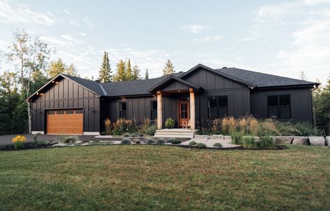 Black Siding, Modern Siding, Black Modern Farmhouse, Small Bungalow, Ranch House Exterior, Farmhouse Trends, Home Bunch, Dark House, Home Exterior Makeover