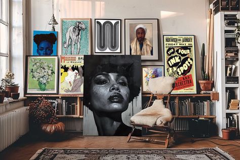 Family Art Wall, Edgy Office Decor, Black Art Gallery Wall, Bachelor Pad Decor Living Room, Gallery Wall Living Room Couch, Pic Collage On Wall, Afro Modern Decor, Neutral Eclectic Decor, Eclectic Art Wall