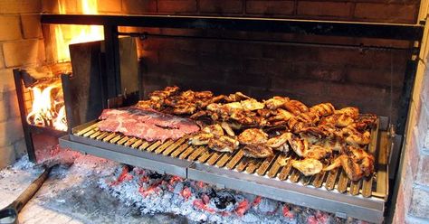 Liked on Pinterest: Grilling on a Parrilla Gaucho Grill Insert Parilla Grill, Parrilla Interior, Argentinian Grill, Asado Grill, Fireplace Cooking, Brick Bbq, Design Grill, Outdoor Barbeque, Outdoor Kitchen Countertops