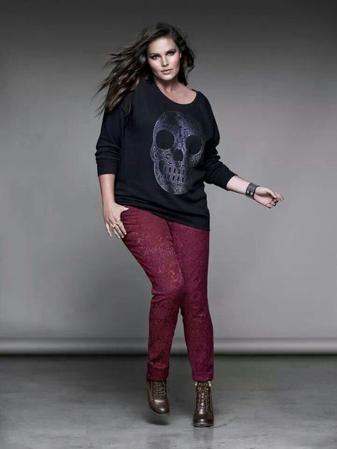 Totally love this Torrid outfit f/w 2013 Size 22 Fashion For Women, Torrid Outfits, Torrid Fashion, Big Girl Fashion, Plus Size Models, Curvy Girl Fashion, Edgy Outfits, Girls Fashion, Dating Site