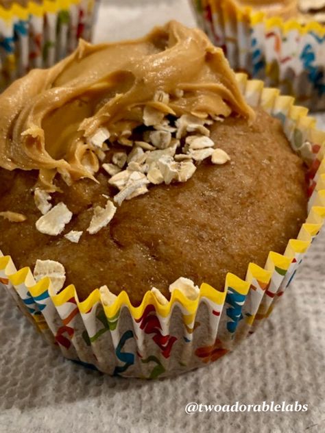 Banana Bread Pup Cakes - Two Adorable Labs Banana Pup Cakes, Pup Cakes, Puppy Dog Cakes, Puppy Cake, Treat Recipes, Dog Cake, Dog Biscuits, Puppy Party, Dog Treat Recipes