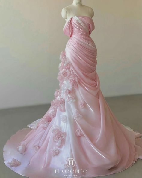 Pink Wedding Dress Aesthetic, Pink Ball Gowns Princesses, Big Busts Outfits, Light Pink Wedding Dress, Fashion Reels, Pink Designs, Pink Weddings, Dream Prom Dress, Dreamy Gowns