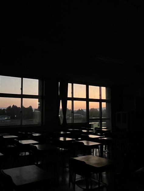 #aesthetic #classroom Empty Classroom Aesthetic, Dark Classroom, School At Night, Aesthetic Classroom, Empty Classroom, Liminal Spaces, Japan Aesthetic, One Of Those Days, Night Aesthetic