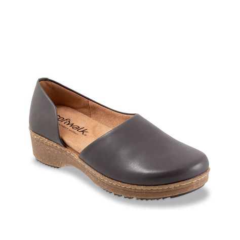 Softwalk-Addie Slip-On You'll never have to sacrifice classy style for comfort when you've got the Soft Walk Addie slip-on. Side cut-outs bring a modern touch to the leather slip-on, improved with a molded high-bouncing footbed for cushiony comfort. Trendy Shoes For Women Casual Business Casual, Cute Shoes For Walking All Day, Comfortable Teacher Shoes, Sister Missionary Shoes, Best Shoes For Teachers, Teacher Shoes Comfortable, Comfortable Dress Shoes For Women, Teacher Shoes, Comfortable Dress Shoes