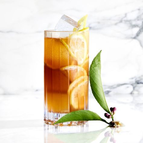 Recipe: Sparkling Arnold Palmer | Williams Sonoma Spiked Arnold Palmer Recipe, Arnold Palmer Recipe, Arnold Palmer Drink Recipe, Arnold Palmer Drink Alcohol, Eureka Lemon, Lemon Lemonade, Arnold Palmer, Non Alcoholic Cocktails, Citrus Juicer