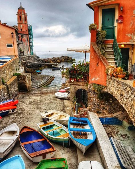 Italian Cities, Italian Town, Italian Coastal Towns, Italy Villages Small Towns, Italy Seaside Towns, Old Town Italy, Italy Culture, San Rocco, Italian Theme