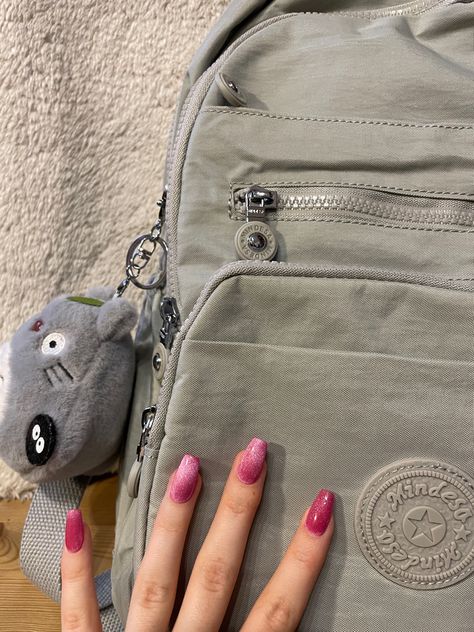 Mindesa backpack, totoro keychain, korean aesthetic backpack Coconut Jansport Backpack Aesthetic, Aesthetic Backpack Keychains, Korean Backpack Aesthetic, Tas Aesthetic, Totoro Keychain, Totoro Backpack, Y2k Backpack, Korean Backpack, Everyday Bag Essentials