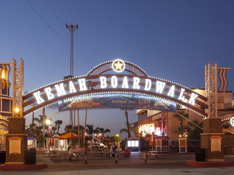 Texas is a state well-known for its wide-open spaces, cattle ranches, and quirky roadside attractions. It’s not as famous for… Boardwalk Architecture, Road Side Sign Board Design, Boardwalk Landscape Architecture, Day Trips From Houston, Trip Goals, Kemah Boardwalk, Coastal Highway, Wildwood Boardwalk, Entrance Arch