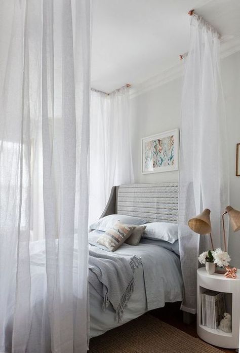 image Curtains Around Bed, Diy Drapes, Bed Drapes, Canopy Bed Diy, Canopy Bed Curtains, Canopy Curtains, Easy Room Decor, Romantic Bed, Diy Canopy