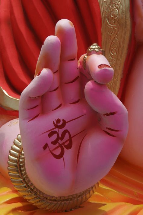 SKC 0610 The palm of blessings by Sunil Kapadia on 500px                     A close-up of the palm of an idol of Lord Ganesh the Hindu God with Om meaning welcome the Gods painted in red on it and with big fingers and a ring on the index finger and as if giving blessings Om Meaning, Ganpati Bappa Wallpapers, Ganpati Bappa Photo, Ganesh Lord, Shri Ganesh Images, Happy Ganesh Chaturthi Images, Baby Ganesha, Ganesh Chaturthi Images, Ganesh Wallpaper