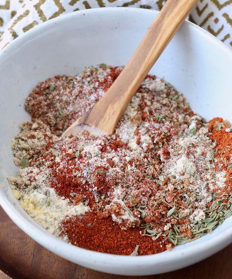 Make THE BEST pork chops ever with this simple and delicious pork chop seasoning blend! It's easy to mix up in less than 5 minutes and is delicious on grilled, oven baked, sous vide or pan fried pork chops. Homemade Beef Stew Seasoning, Beef Stew Seasoning Recipe, Beef Stew Spices, Best Pork Chops Ever, Flavorful Beef Stew, Stew Seasoning, Beef Stew Seasoning Mix, The Best Pork Chops, Best Pork Chops