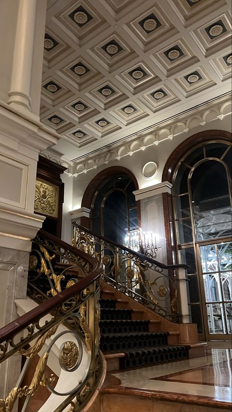 hotel, old money, old money aesthetic, luxury Uk Old Money Aesthetic, Aesthetic Hotel Lobby, Blood Money Aesthetic, 90s Luxury Aesthetic, Old Money Hotel Aesthetic, Hotel Owner Aesthetic, Aesthetic Mansions, Old Hotel Aesthetic, Old Money Mansions