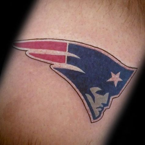 NFL Tattoos - Askideas.com Patriots Tattoo, Black Star Tattoo, Football Tattoo, Sport Tattoos, Helmet Tattoo, New England Patriots Logo, Fan Tattoo, X Tattoo, Bicep Tattoo