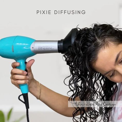 How to Diffuse Curly Hair | 5 Techniques to Try • The Curl Story Loose Wavy Curls, Root Volume, Dry Curly Hair, Rat Tail Comb, Curl Definition, Wavy Curls, Hair To One Side, Water Weight, Short Waves