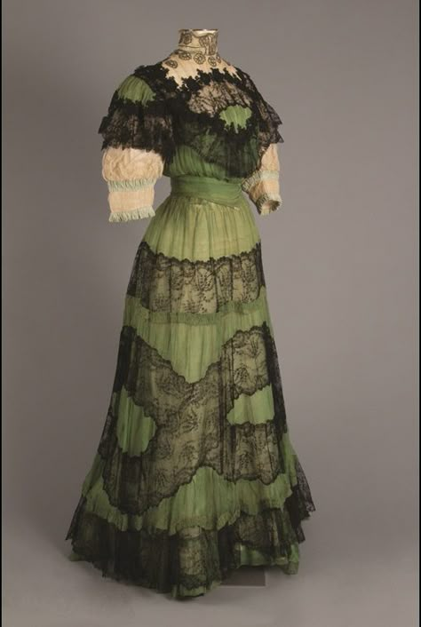 Dress 1900, Edwardian Dresses, 1900's Fashion, Drexel University, Conservative Fashion, 1900s Fashion, Lace Evening Gowns, Edwardian Dress, 20th Century Fashion