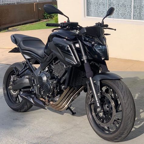 Fz 16, Cb 650f, Bmw S1000rr, Moto Bike, Bmw M4, Honda Cb, Hornet, Car Garage, Sport Bikes