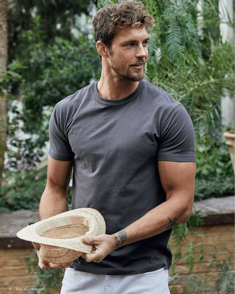 Christian Hogue, Handsome Cowboys, Cowboy Romance, Cowboy Aesthetic, Handsome Older Men, Australian Men, Masculine Men, Book Boyfriends, Basic Tee