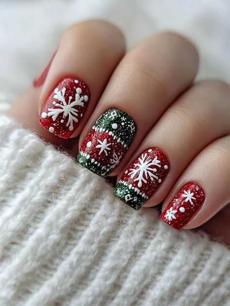 Embrace the cozy charm of the holidays with our selection of 27 simple Christmas nail ideas. These effortless yet enchanting designs prove that holiday style can be understated and chic. From minimalist snowflake motifs to subtle glitter accents, these nails will spread festive cheer wherever you go. Christmas Gel Nails Simple, Simple Christmas Nail Ideas, Simple Christmas Nail Designs, Simple Christmas Nail, Christmas Nails Winter, Christmas Nail Ideas, Christmas Gel, Christmas Nails Easy, Christmas Gel Nails