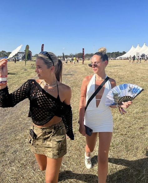 #festival#cute festival outfits#fall festival
#festival outfits 2023#festival hair Leeds Festival Outfits, Reading Festival Outfits, Casual Festival Outfit, Mode Coachella, Summer Music Festival Outfits, Outdoor Concert Outfit, Lollapalooza Outfit, Country Concert Outfits, Leeds Festival