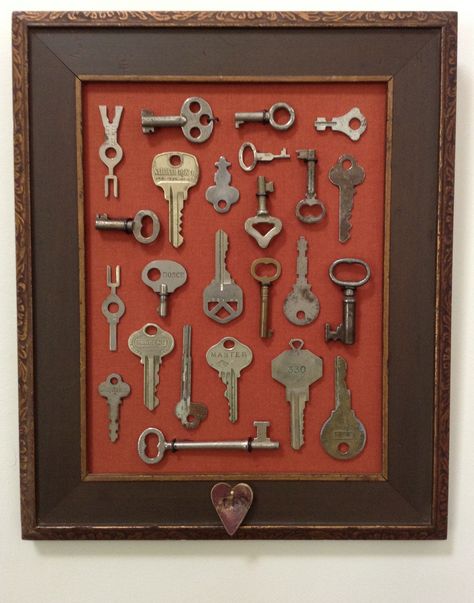 Jack's keys. Old Key Crafts, Pokemon Room, Key Crafts, Silverware Crafts, Teacup Crafts, Key Art, Old Key, Old Keys, Photo Wall Gallery