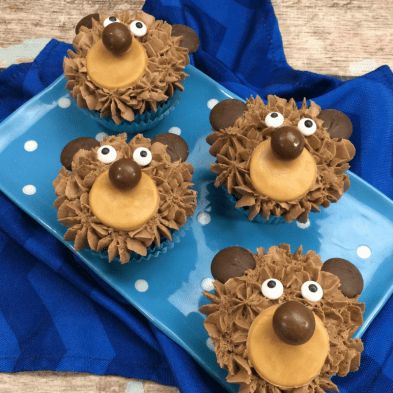 Party Perfect Teddy Bear Cupcakes Teddy Cupcakes, Cute Cupcake Decorating Ideas, Whoppers Candy, Build A Bear Birthday, Bear Picnic Birthday Party, Build A Bear Party, Teddy Bear Picnic Birthday Party, Canada Party, Teddy Bear Cupcakes