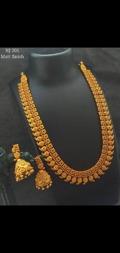 16 Grams Gold Necklace, 16 Grams Gold Necklace Designs, Bangles Design, Gold Bangles Design, Gold Earrings Designs, Bangle Designs, Jhumka Earrings, Gold Necklace Designs, Gold Bangles