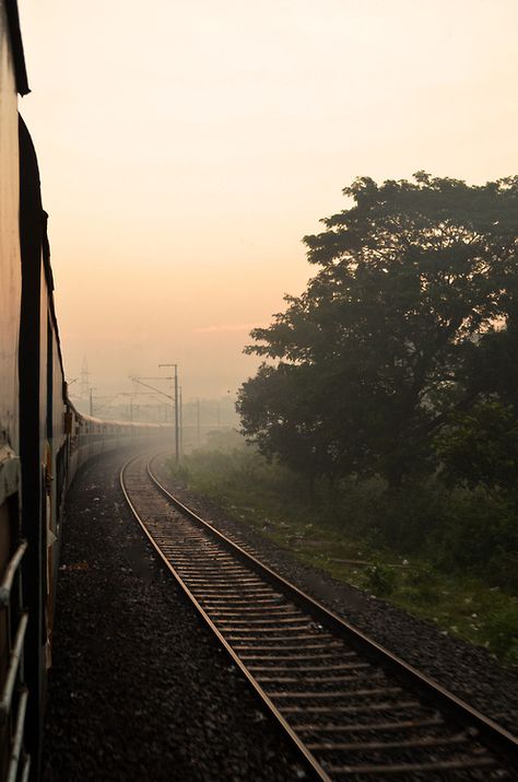 Vizag, India Google Backgrounds, Train Video, Blur Photo Background, Train Photography, Insta Profile Pic, Train Journey, Tumblr Photography, Beautiful Nature Scenes, Sky Aesthetic