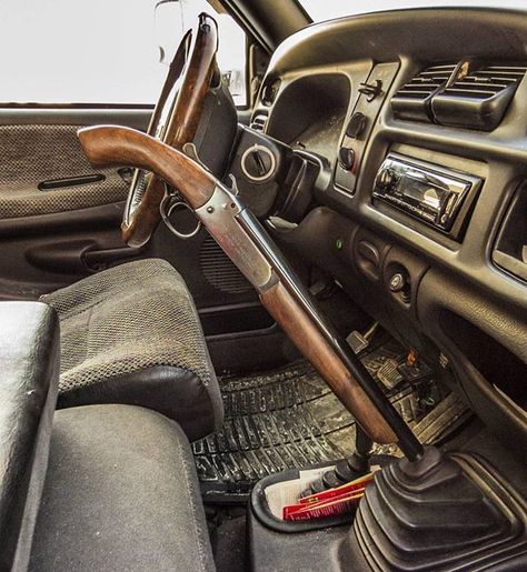 #shifter #alwaysready Rat Rod Trucks, Мотоциклы Cafe Racers, Truck Mods, Rat Rods Truck, Truck Interior, Car Mods, 웃긴 사진, Rat Rods, Kendo