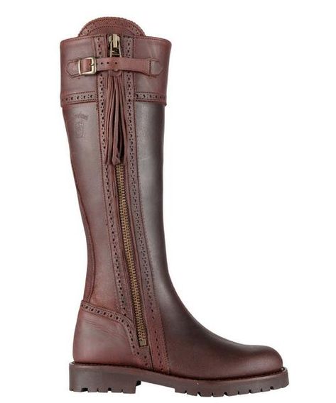 Polo Boots, Handmade Leather Boots, Over The Knee Boot Outfit, Knee Boots Outfit, Boot Companies, Country Boots, Classic Chic, Short Boots, Suede Boots