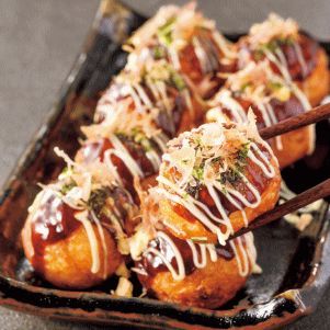 Takoyaki Recipe, Japan Street Food, Japanese Street Food, Japan Food, Food Obsession, Pretty Food, Food Cravings, I Love Food, Aesthetic Food