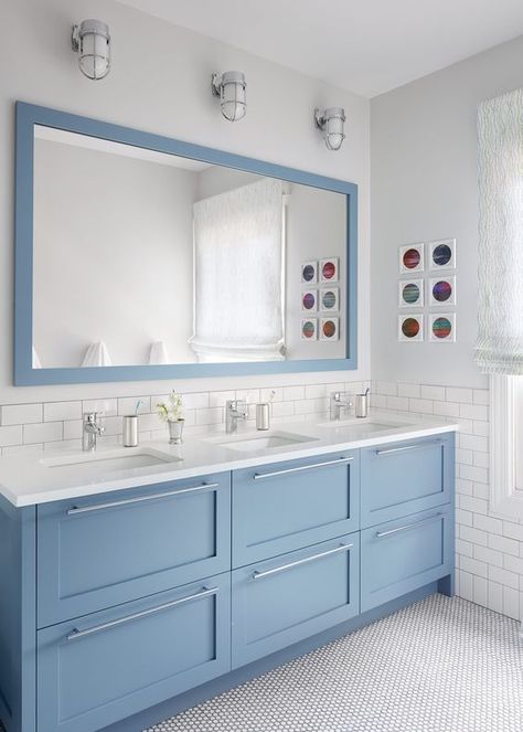 a large modern pale blue triple vanity with silver handles and a matching large mirror for a coastal feel Silver Bathroom Decor, Silver Bathroom, Blue Vanity, New Toilet, Vanity Design, Boys Bathroom, Girls Bathroom, Blue Bathroom, Contemporary Bathrooms