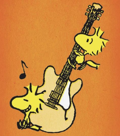 Snoopy Music, Japanese Peanuts, Woodstock Bird, Snoopy Beagle, Snoopy Drawing, Snoopy Tattoo, Guitar Images, Woodstock Snoopy, Woodstock Peanuts