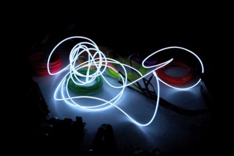 White EL Wire Glowing El Wire Sign, Series And Parallel Circuits, Electroluminescent Wire, Stem Elementary, Wire Sign, Wire Tutorials, Art Children, El Wire, Wire Lights