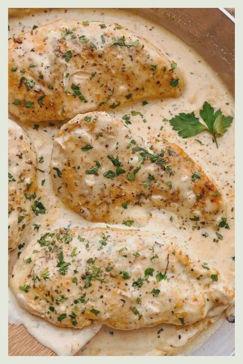 Chicken Recipes Juicy, Boursin Chicken, Boursin Cheese Recipes, Creamy Chicken Recipes, Creamy Lemon Chicken, The Recipe Critic, Recipe Critic, Boursin Cheese, Seasoned Chicken