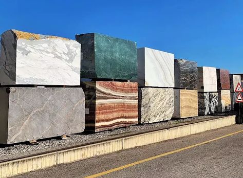 Blocks of quartzite and marble Super White Quartzite, Mountain Formation, White Quartzite, Ural Mountains, Marble Block, Color Design Inspiration, Quartzite Countertops, Sedimentary Rocks, Metamorphic Rocks