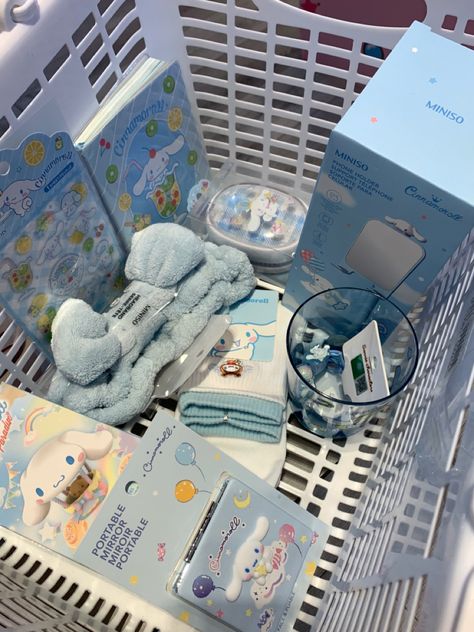 Miniso Shopping, Sanrio Haul, Miniso Haul, Korea Lifestyle, Daiso Haul, Nct Lightstick, Miniso Products, Cinnamoroll Sanrio, Shopping Haul