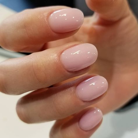 Dip Powder. Bubble Bath. This color is by far the hardest color to get right in polish form because it comes on blotchy and uneven. It… Dip Nail Colors, Soft Pink Nails, Hard Gel Nails, Subtle Nails, Dip Nails, Round Nails, Dip Powder Nails, Neutral Nails, Dipped Nails