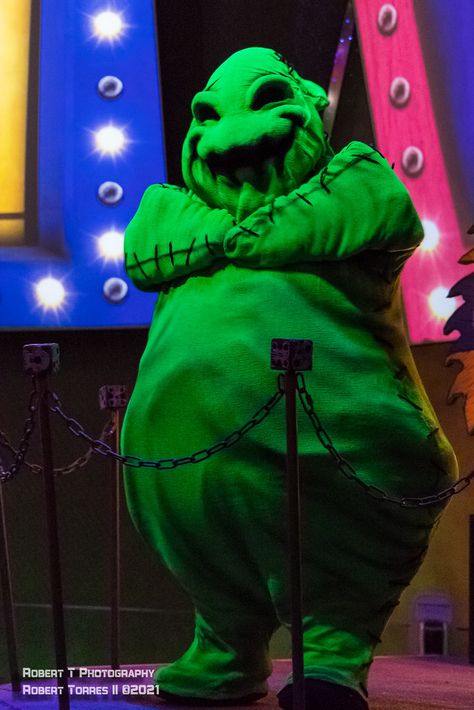 2021-09-15-Oogie-Boogie-Bash-84 Stitch As Oogie Boogie, Oogy Boogy Wallpaper, Oogie Boogie And Lock Shock And Barrel, Disney Oogie Boogie Bash, Oogie Boogie Scene, Oogie Boogie Man, Boogie Man, Oogie Boogie, Photography Photos