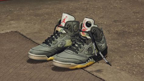 Jordan 5 Off White, Jordan V, Red Jordans, Nike Air Jordan 5, Nike Snkrs, White Jordans, Air Jordan 5 Retro, Air Jordan Retro, Air Jordan 5