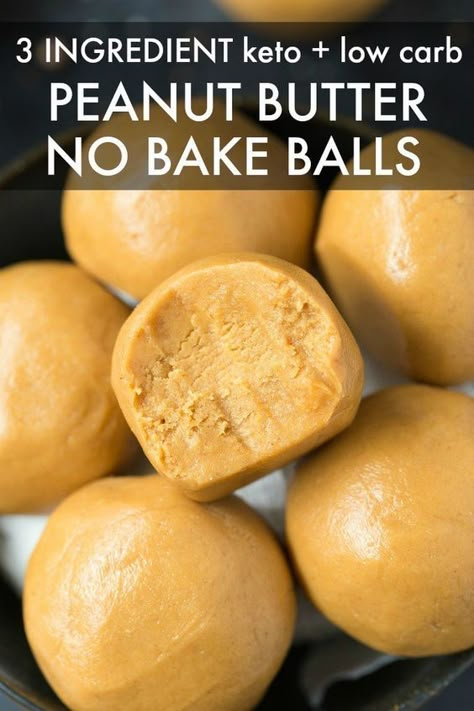 No Bake Balls, Dolce Poche Calorie, Protein Balls Recipes, Ketogenic Desserts, Desserts Keto, Postre Keto, Low Carb Peanut Butter, Low Carb Easy, Peanut Butter No Bake