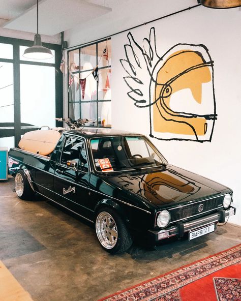 Deus Ex Machina on Instagram: “An enviable ensemble at the Tenement of Tenacity, our Biarritz Temple. @deustenement Snapped by @taubalex 55 Avenue de la Marne, 64200…” Deus X Machina, Deus Ex Machina Logo Design, Vintage Car Showroom, Deus Ex Machina Design, Loft Apartment Decorating, Vw Caddy Mk1, Deus Ex Machina Motorcycles, Hello Moto, Showroom Inspiration